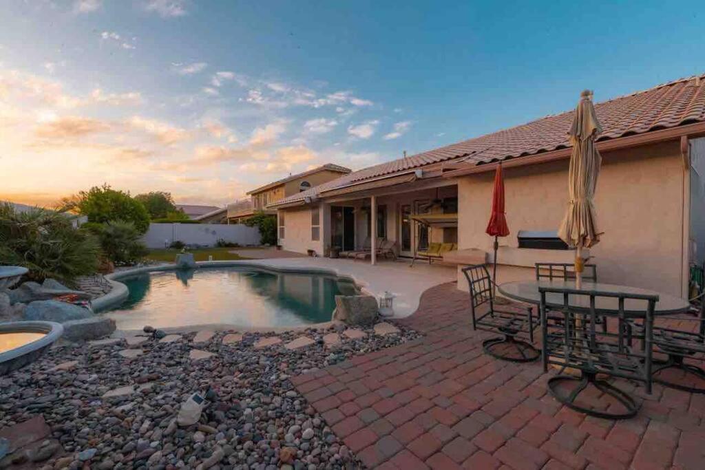 Mountain View Hide Away With Heated Pool Villa Phoenix Luaran gambar